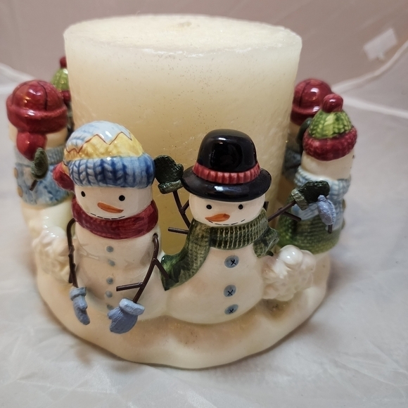 Kohl's Snowman Snowmen Pilar Candle Holder Candle Set Ceramic 4.5"x6.5" Holiday - Picture 2 of 6